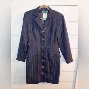 Harve Benard 100% wool tailored overcoat
Size 6